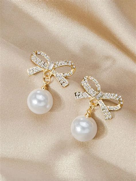 chanel earrings cc dupe.